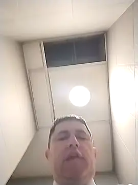 BigCristh79 online show from 04/02/26, 07:53