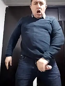 BigCristh79 online show from 03/19/26, 01:22