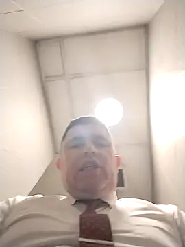 BigCristh79 online show from 04/18/26, 06:49