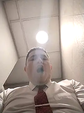 BigCristh79 online show from 04/05/26, 05:03