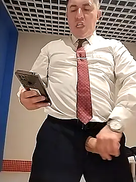 BigCristh79 online show from 03/12/26, 09:02