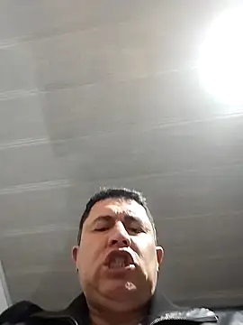 BigCristh79 online show from 04/08/26, 02:07