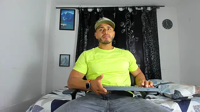 magnusclark online show from 11/23/25, 01:59