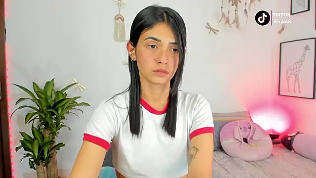 princessluna 19 online show from 02/06/26, 07:10