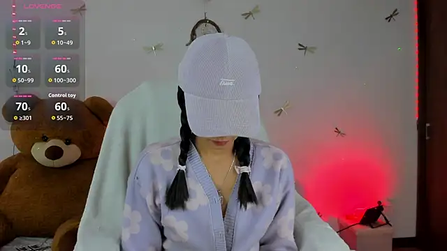 princessluna 19 online show from 09/18/25, 08:34