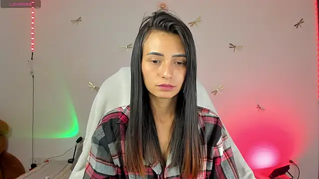 princessluna 19 online show from 10/14/25, 11:36