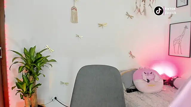 princessluna 19 online show from 02/03/26, 08:03