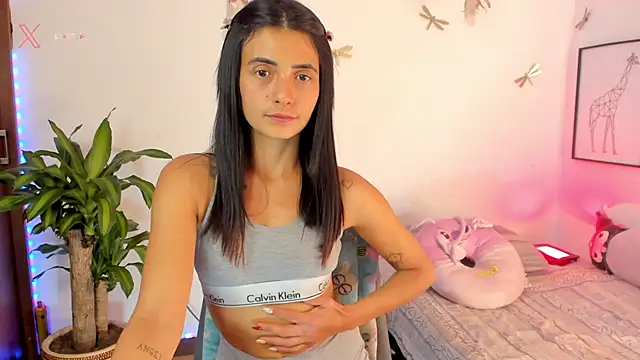 princessluna 19 online show from 03/27/26, 08:21