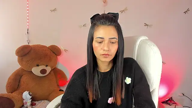 princessluna 19 online show from 10/04/25, 09:38