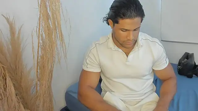 Evansdark1 online show from 02/19/26, 09:45