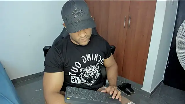 Evansdark1 online show from 04/14/26, 10:15