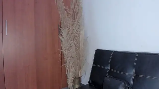 Evansdark1 online show from 12/05/25, 09:34