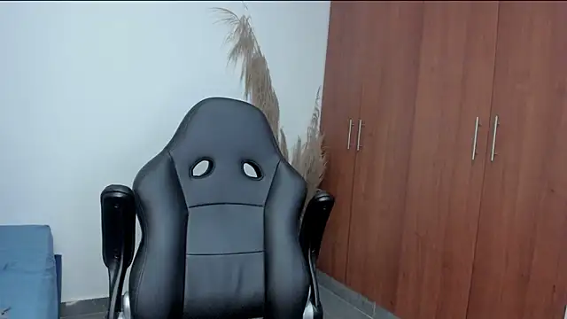 Evansdark1 online show from 04/01/26, 11:45