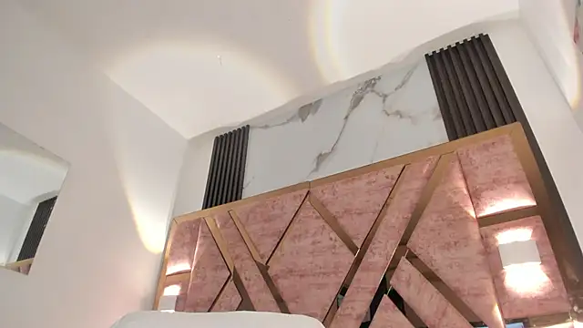 kandy bronw online show from 10/22/25, 01:38