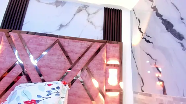 kandy bronw online show from 04/16/26, 01:50