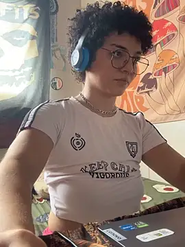 CamillyBlum online show from 05/29/26, 06:36