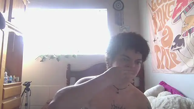 CamillyBlum online show from 04/08/26, 04:41