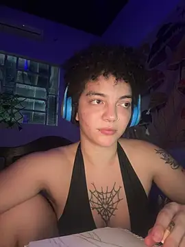 CamillyBlum online show from 05/05/26, 02:58