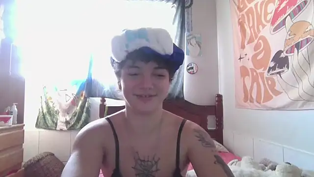 CamillyBlum online show from 05/25/26, 04:17