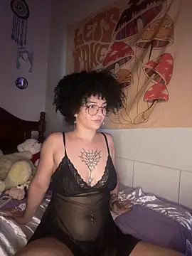 CamillyBlum online show from 03/10/26, 02:04