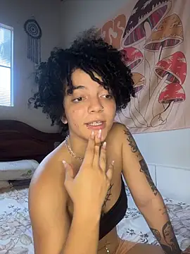 CamillyBlum online show from 12/04/25, 09:36