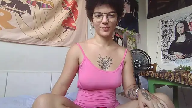 CamillyBlum online show from 04/21/26, 04:13