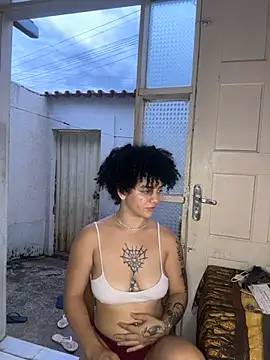 CamillyBlum online show from 11/10/25, 10:04