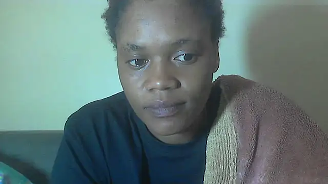 sexythae32 online show from 12/16/25, 06:50