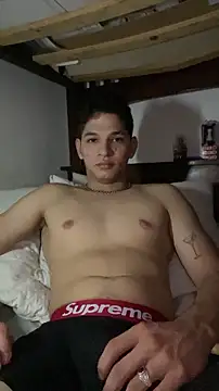 RobinLenoxx online show from 07/29/26, 08:13