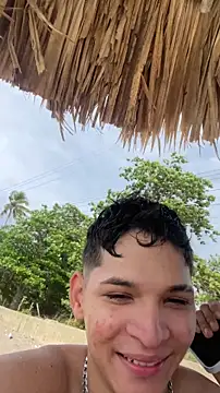 RobinLenoxx online show from 04/08/26, 08:43