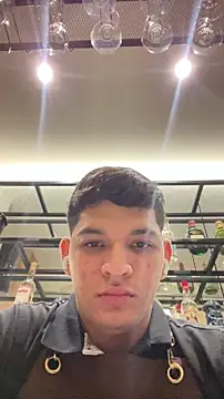 RobinLenoxx online show from 11/19/25, 12:21