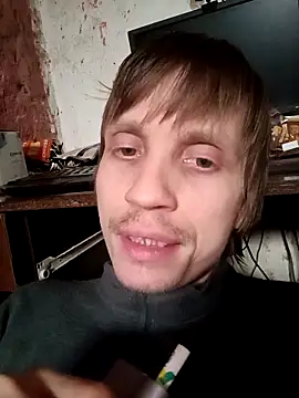 Snapshot of makarov1993 chatting on 04/13/26, 10:19 makarov1993 online show from 04/13/26, 10:19