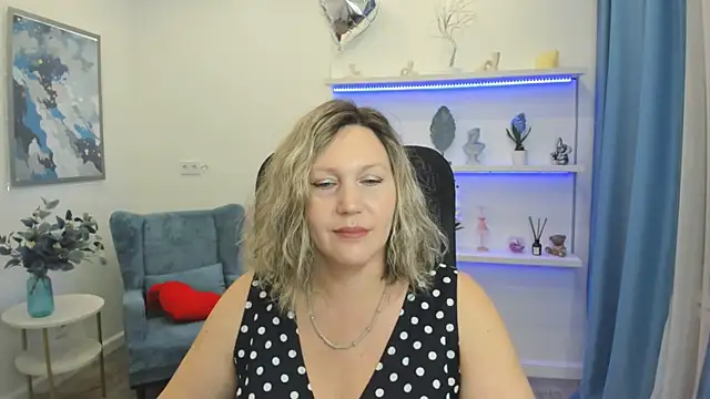 NinaStarle online show from 05/09/26, 11:35