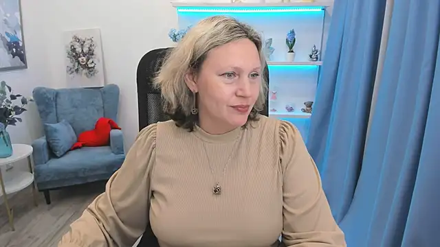 NinaStarle online show from 05/31/26, 06:09