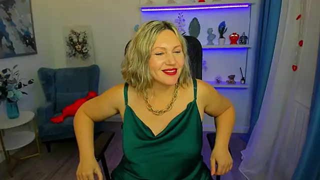 Snapshot of NinaStarle chatting on 02/17/26, 01:08 NinaStarle online show from 02/17/26, 01:08