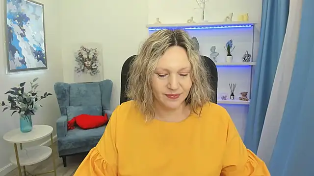 NinaStarle online show from 03/18/26, 04:37