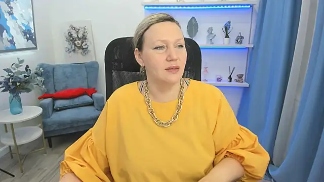 NinaStarle online show from 04/08/26, 04:25