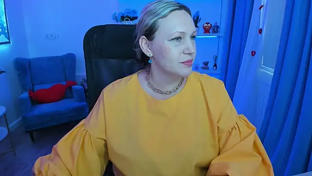 Snapshot of NinaStarle chatting on 02/19/26, 11:29 NinaStarle online show from 02/19/26, 11:29