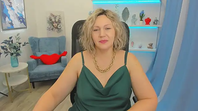 NinaStarle online show from 03/12/26, 11:47