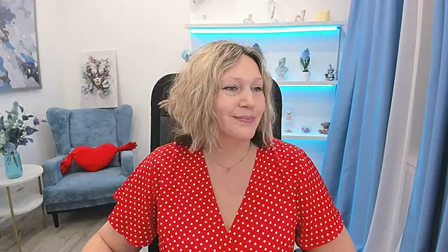 NinaStarle online show from 05/28/26, 11:49