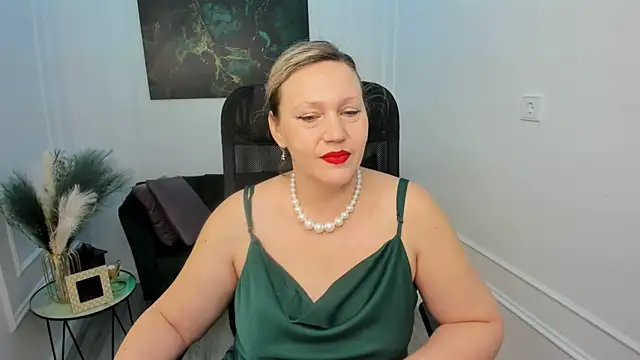 NinaStarle online show from 04/09/26, 04:25