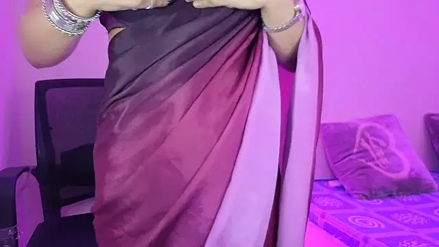 BABY RANI  online show from 05/11/26, 04:25