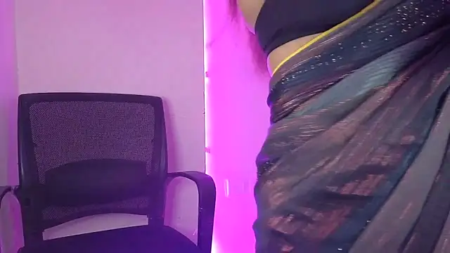 BABY RANI  online show from 05/03/26, 04:06