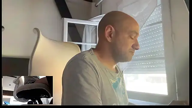 Ctrl Nous online show from 05/26/26, 06:22