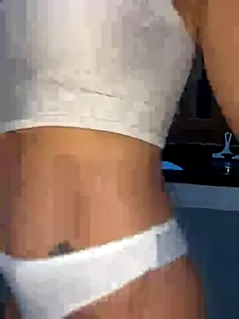 Snapshot of Casalmasc chatting on 10/18/25, 01:29 Casalmasc online show from 10/18/25, 01:29