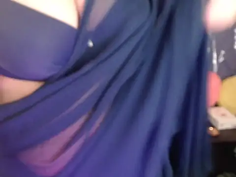 anika bold online show from 11/20/25, 03:51