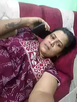 tamilaruvi online show from 05/04/26, 06:11