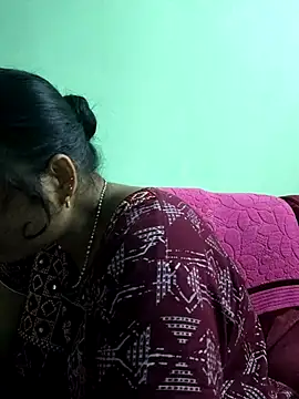 tamilaruvi online show from 04/21/26, 06:53