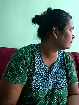 tamilaruvi online show from 04/19/26, 05:19