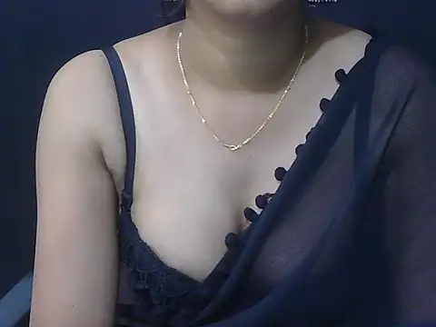 Snapshot of Priyanka_rao chatting on 11/12/25, 04:44 Priyanka rao online show from 11/12/25, 04:44